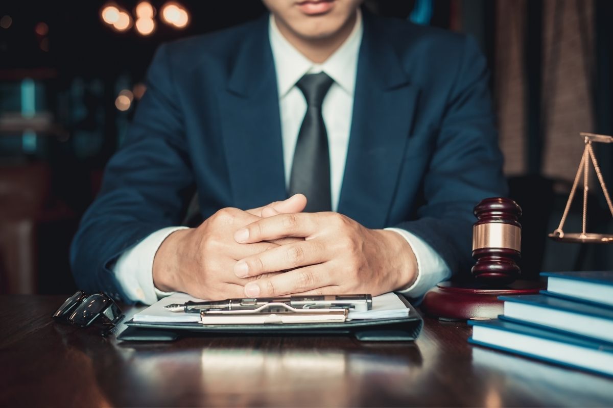 Using Law Firm Representative Clients To Choose Your Legal Representation