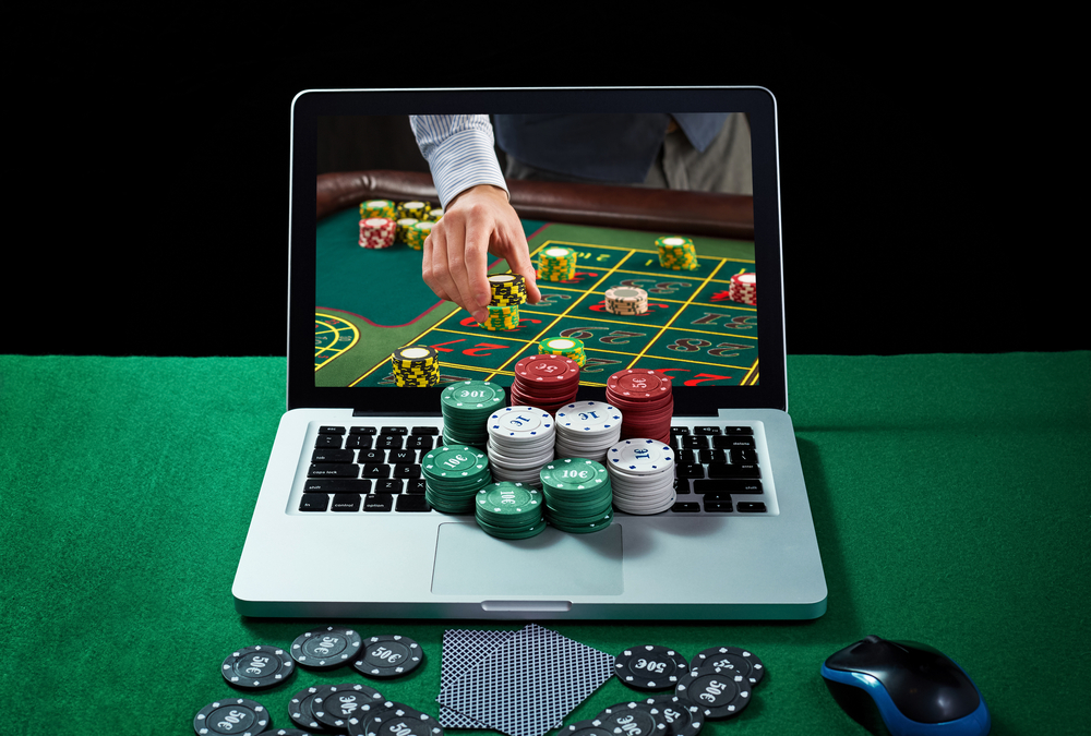 The Pros And Cons Of Legalizing Online Gambling - A Comprehensive Review